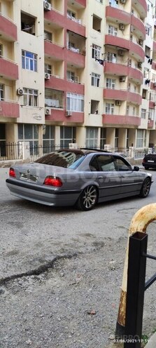 BMW 735 1998, 358,000 km - 3.5 l - Bakı