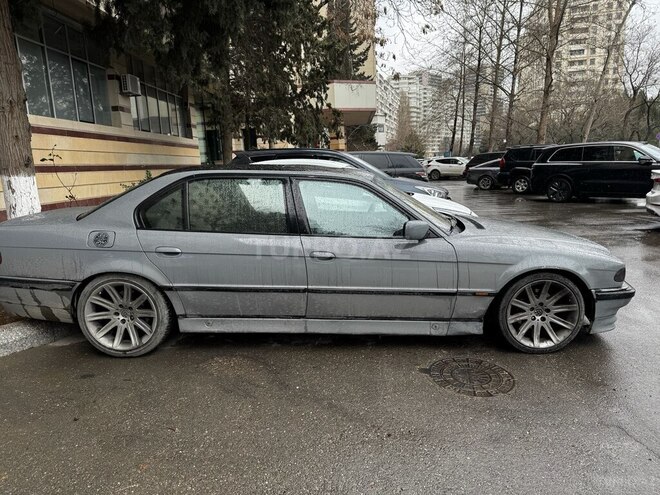 BMW 735 1998, 358,000 km - 3.5 l - Bakı