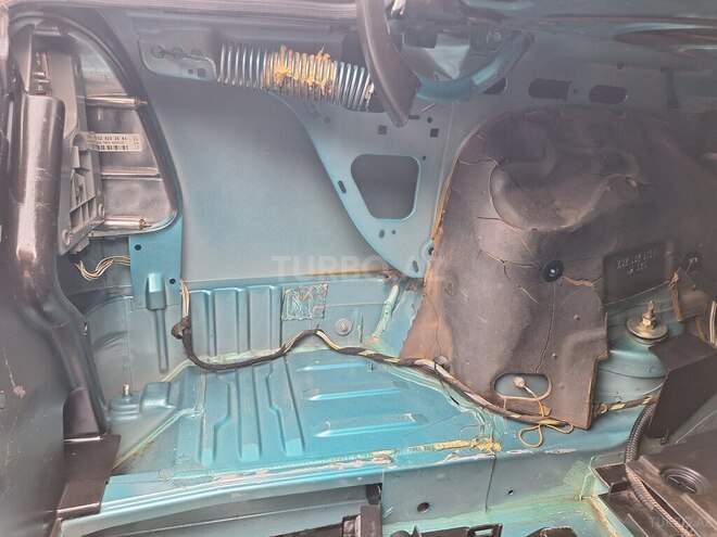 Mercedes C 180 1998, 389,000 km - 1.8 l - Beyləqan