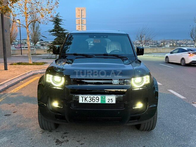 Land Rover Defender-1