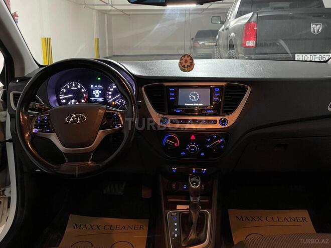 Hyundai Accent 2018, 209,000 km - 1.6 l - Bakı