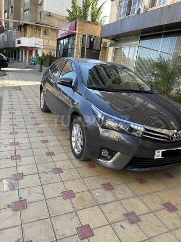 Toyota Corolla 2014, 196,000 km - 1.6 l - Bakı