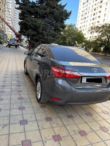 Toyota Corolla 2014, 196,000 km - 1.6 l - Bakı