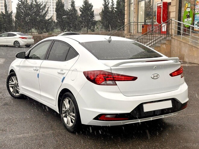 Hyundai Elantra 2019, 168,000 km - 2.0 l - Bakı