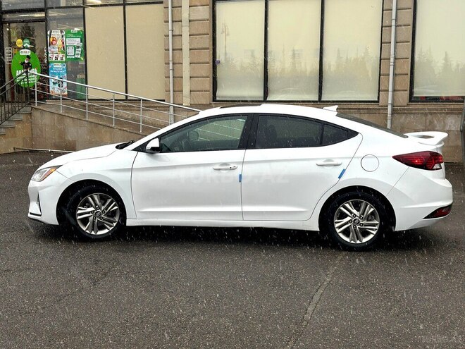 Hyundai Elantra 2019, 168,000 km - 2.0 l - Bakı