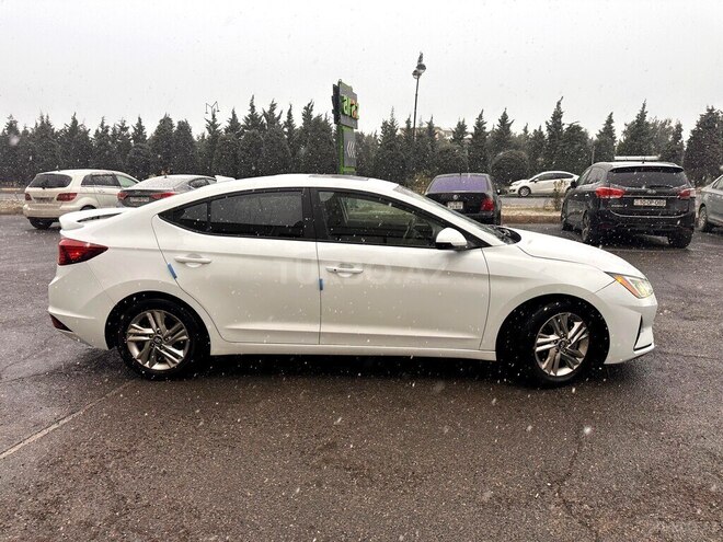 Hyundai Elantra 2019, 168,000 km - 2.0 l - Bakı