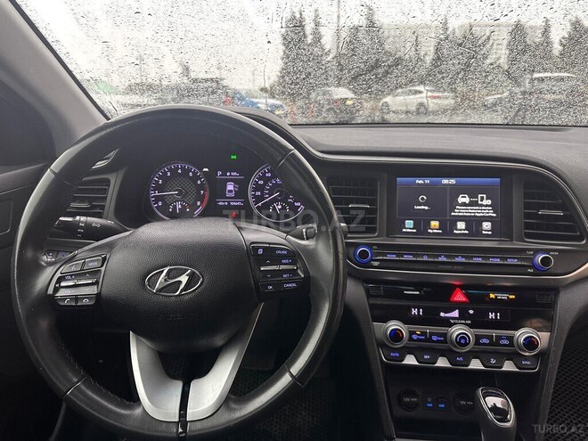 Hyundai Elantra 2019, 168,000 km - 2.0 l - Bakı