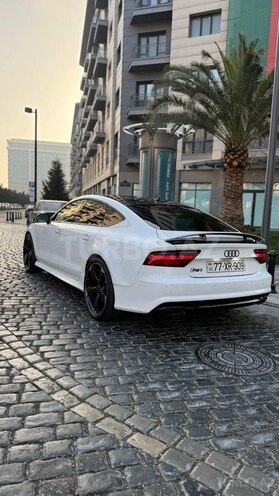 Audi A7-6