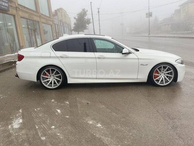 BMW 535 2012, 340,000 km - 3.0 l - Quba