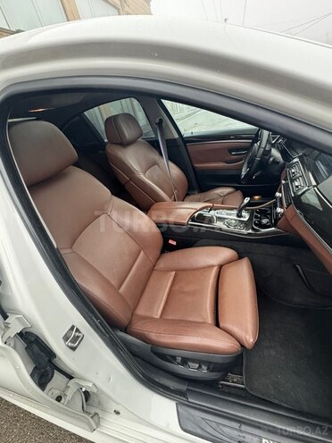 BMW 535 2012, 340,000 km - 3.0 l - Quba