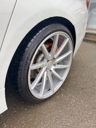 BMW 535 2012, 340,000 km - 3.0 l - Quba