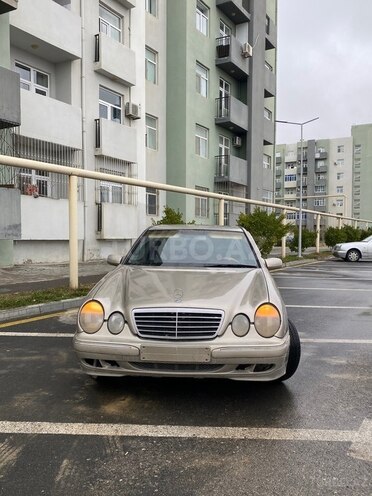 Mercedes E 240 1998, 447,900 km - 2.4 l - Bakı