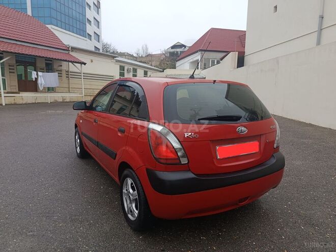 Kia Rio 2005, 216,000 km - 1.5 l - Bakı