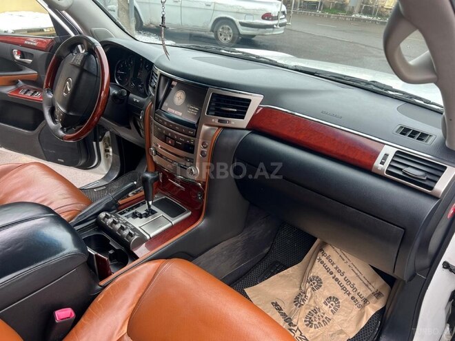 Lexus LX 570 2013, 154,000 km - 5.7 l - Gəncə
