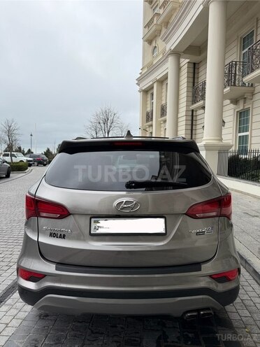 Hyundai Santa Fe 2017, 122,000 km - 2.0 л - Bakı