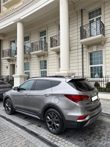 Hyundai Santa Fe 2017, 122,000 km - 2.0 л - Bakı