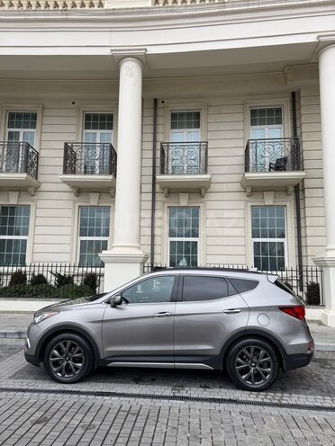 Hyundai Santa Fe 2017, 122,000 km - 2.0 л - Bakı