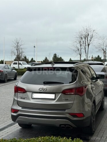 Hyundai Santa Fe 2017, 122,000 km - 2.0 л - Bakı