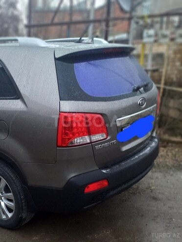 Kia Sorento 2010, 187,000 km - 2.0 l - Xudat