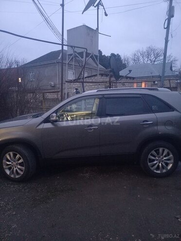 Kia Sorento 2010, 187,000 km - 2.0 l - Xudat