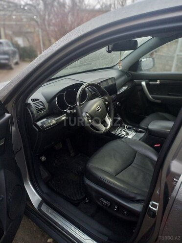 Kia Sorento 2010, 187,000 km - 2.0 l - Xudat