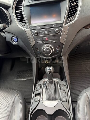 Hyundai Santa Fe 2017, 122,000 km - 2.0 л - Bakı