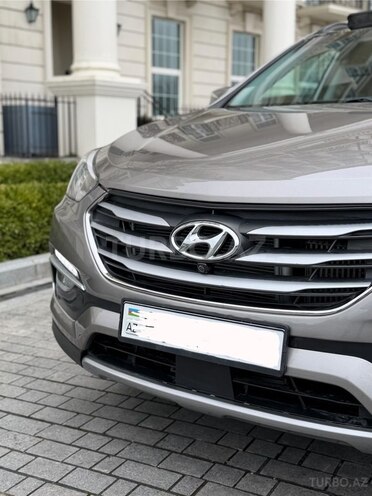 Hyundai Santa Fe 2017, 122,000 km - 2.0 л - Bakı