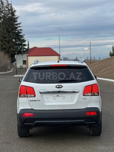 Kia Sorento-4