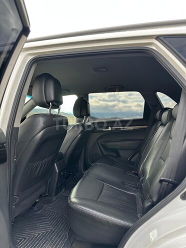 Kia Sorento-9