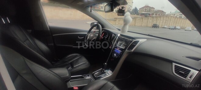 Hyundai i30 2015, 218,505 km - 1.6 l - Bakı