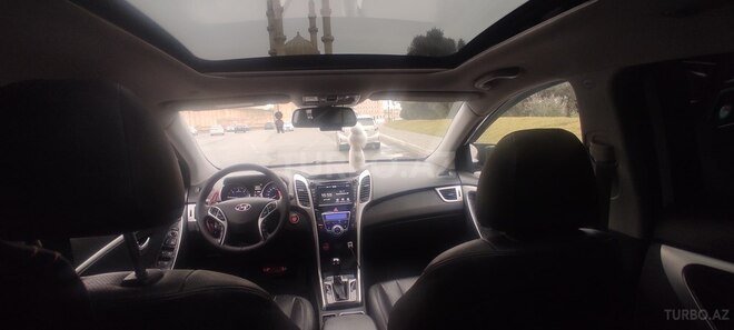 Hyundai i30 2015, 218,505 km - 1.6 l - Bakı
