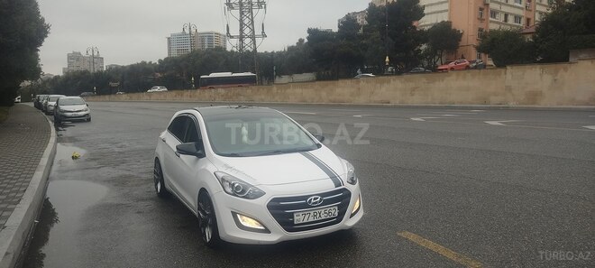 Hyundai i30 2015, 218,505 km - 1.6 l - Bakı