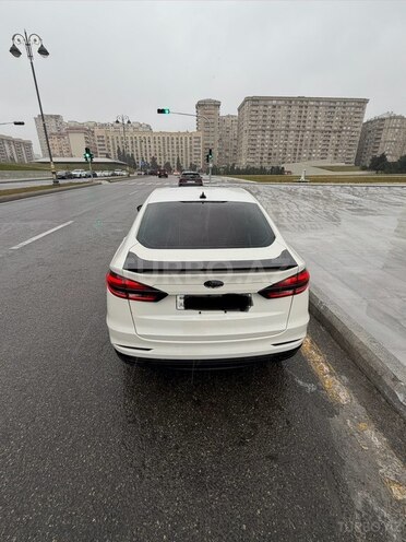 Ford Fusion (North America) 2019, 178,000 km - 2.0 л - Bakı
