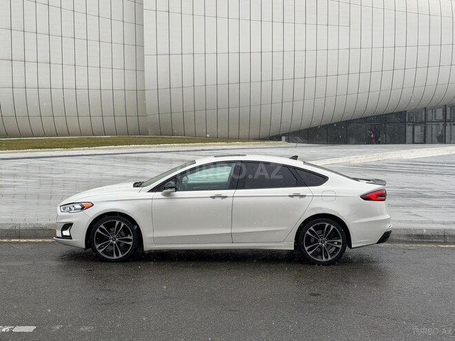 Ford Fusion (North America) 2019, 178,000 km - 2.0 л - Bakı