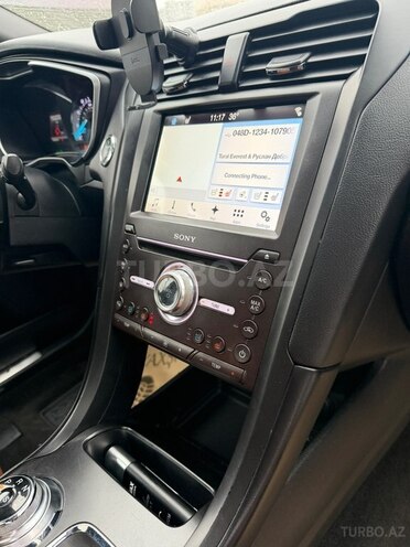 Ford Fusion (North America) 2019, 178,000 km - 2.0 л - Bakı