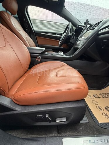 Ford Fusion (North America) 2019, 178,000 km - 2.0 л - Bakı