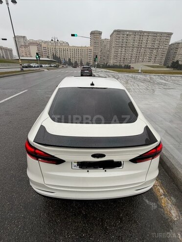Ford Fusion (North America) 2019, 178,000 km - 2.0 л - Bakı