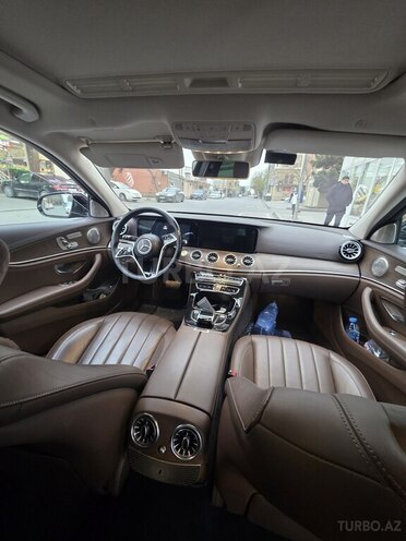 Mercedes E 200 d 2017, 204,000 km - 2.0 l - Bakı