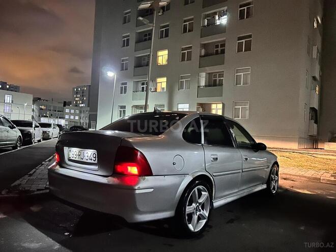 Opel Vectra 1999, 325,000 km - 1.8 l - Bakı
