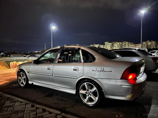 Opel Vectra 1999, 325,000 km - 1.8 l - Bakı