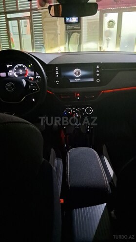 Skoda Kamiq 2024, 45,000 km - 1.0 l - Bakı