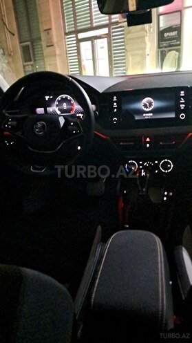 Skoda Kamiq 2024, 45,000 km - 1.0 l - Bakı