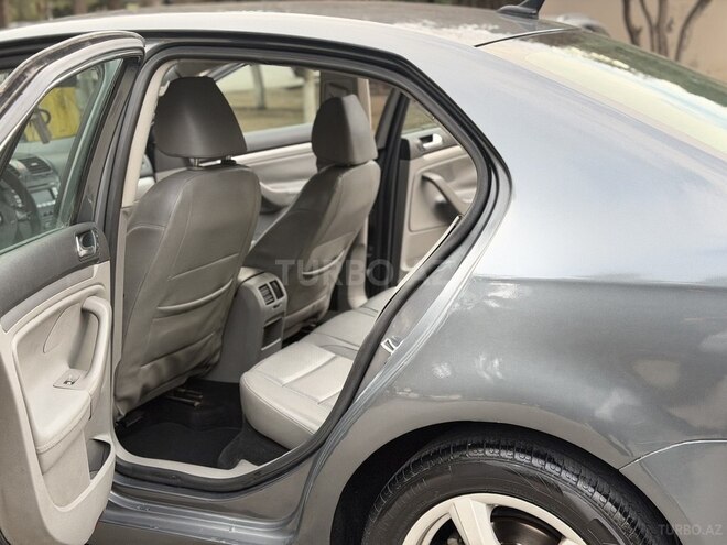 Volkswagen Jetta 2009, 241,477 km - 2.5 l - Sumqayıt