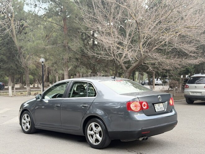 Volkswagen Jetta 2009, 241,477 km - 2.5 l - Sumqayıt