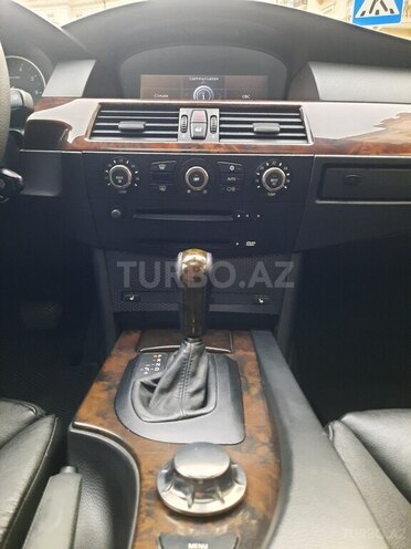 BMW 545 2004, 205,548 km - 4.4 l - Bakı