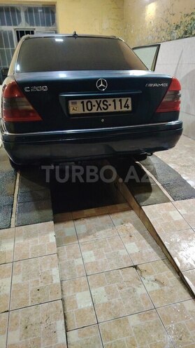 Mercedes C 200-2