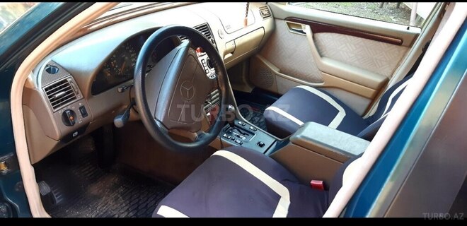 Mercedes C 200-6