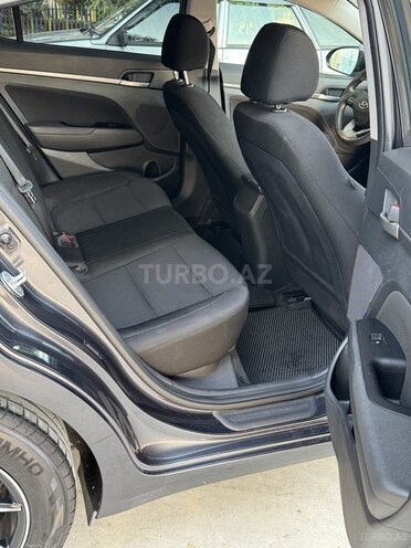 Hyundai Elantra 2019, 163,800 km - 2.0 l - Şirvan
