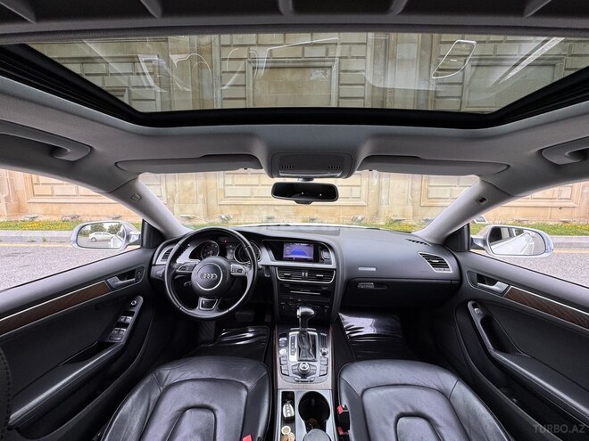 Audi A5-10