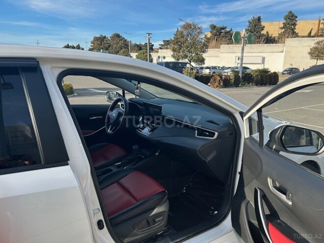 Toyota Corolla 2023, 28,750 km - 1.8 l - Bakı